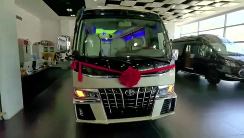 丰田商务车7座报价和图片,丰田商务车7座报价和图片阿亚瓦 新款2023款