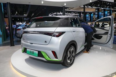 比亚迪海豚2022款,比亚迪海豚2022款报价