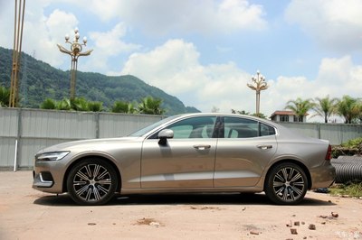 沃尔沃s60档次很低吗,沃尔沃s60什么档次