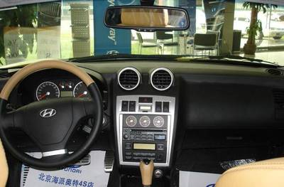 北京现代小跑车,北京现代小跑车图片大全