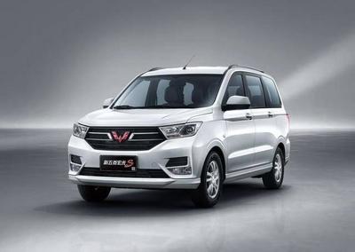 五菱宏光s报价3万新车,五菱宏光3万到5万以内新车