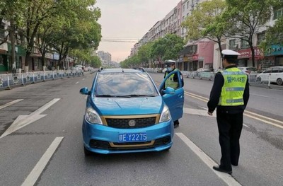 交警网违章查询电话,交警网违章查询电话号码