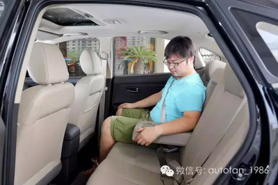 北京现代2013款悦动,北京现代2013款悦动左边后视镜咋调