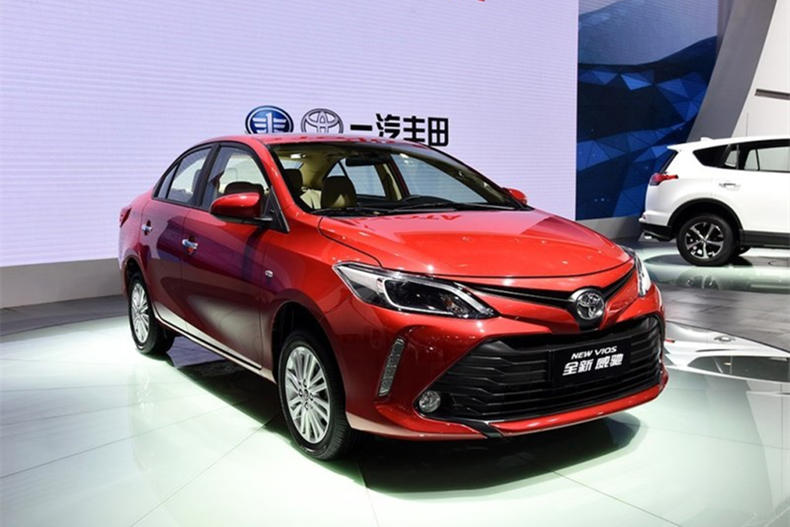 丰田小型轿车5万一8万新款,丰田小型轿车5万一8万新款图片