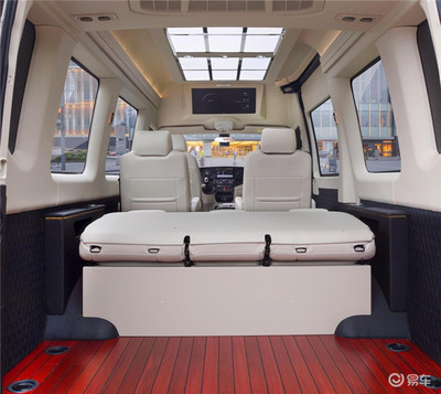 依维柯商务车7座,依维柯商务车7座柴油版