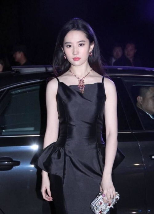 刘亦菲看球赛的独特魅力与生动瞬间
