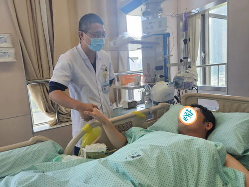 男子骑车擦伤未及时处理，ICU抢救长达20天的生死挣扎