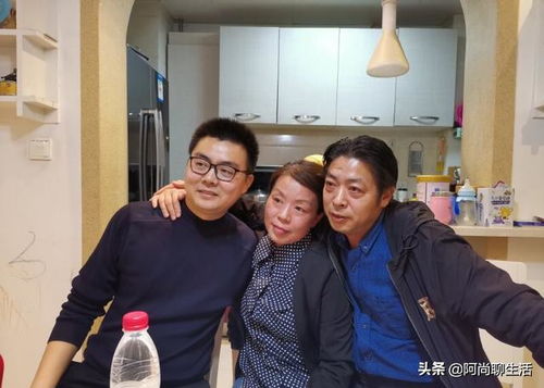 男子举报区长与自己妻子举止亲密，透视背后的伦理与法理