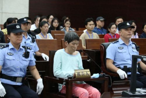 杨妞花与余华英死刑判决的坚定立场，希望维持正义之判
