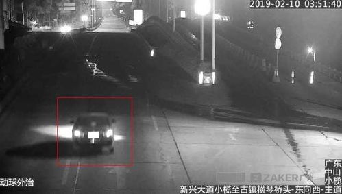男子为逃9000元停车费冲坡逃跑，现实版的速度与激情