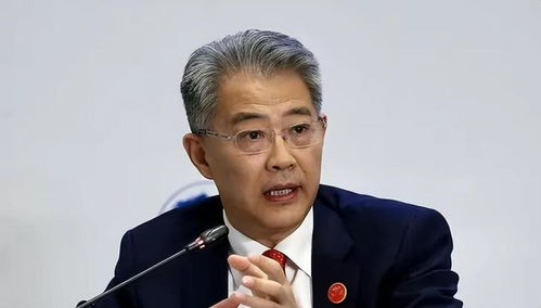 光大原董事长李晓鹏贪腐案，涉案金额达六千万元受审