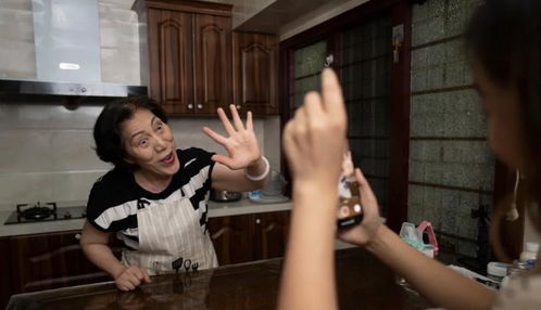 乔任梁父母再次说明乔任梁死因，探寻真相，传递正能量