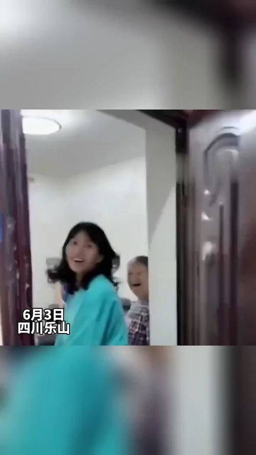 煤气泄漏引发意外，十八岁女孩面临重塑容颜的挑战