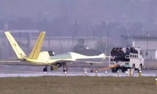 中国又一款超大型无人机首次曝光，探索未来空中霸主