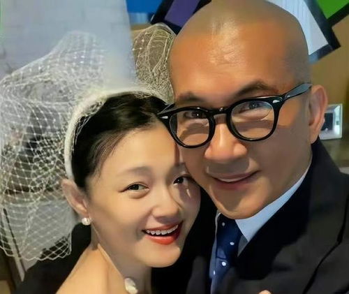 具俊晔晒与大S合照，跨越时空的重逢，爱情的美好瞬间