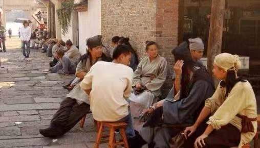 一位群众演员漂在横店的12年