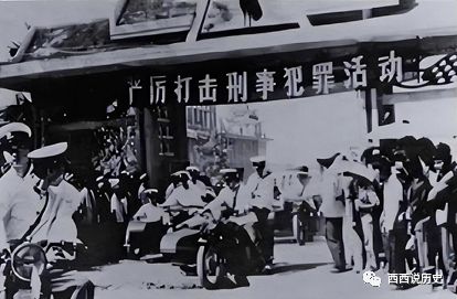 山东潍坊两起首饰店被抢案件告破，正义终将战胜邪恶