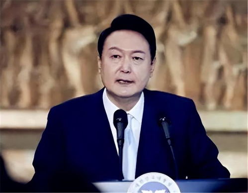 李在明谈尹锡悦戒严令违宪，法治社会的正义呼声