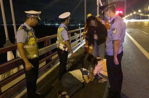 男子凌晨欲轻生，民警用一杯奶茶救回