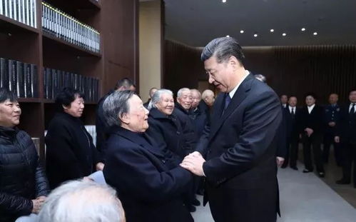南京青年宣读和平宣言，传承历史，呼唤和平