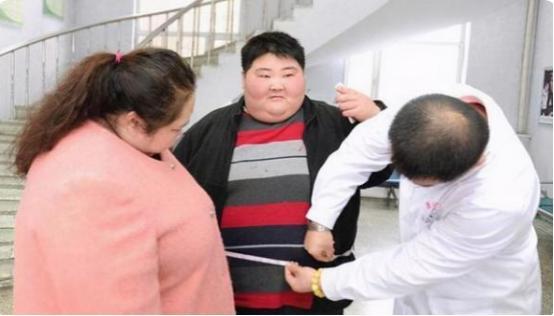 500斤肥妻逆袭之华丽归来（80集）