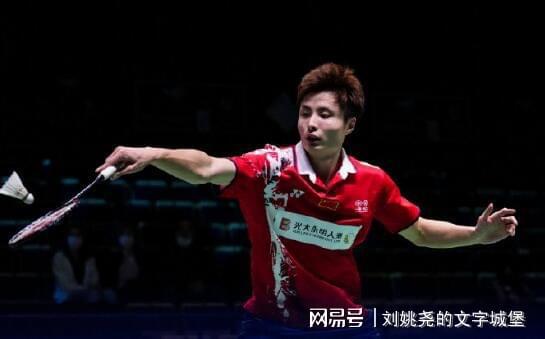 石宇奇闪耀世界羽坛，勇夺世界羽联年终总决赛男单冠军