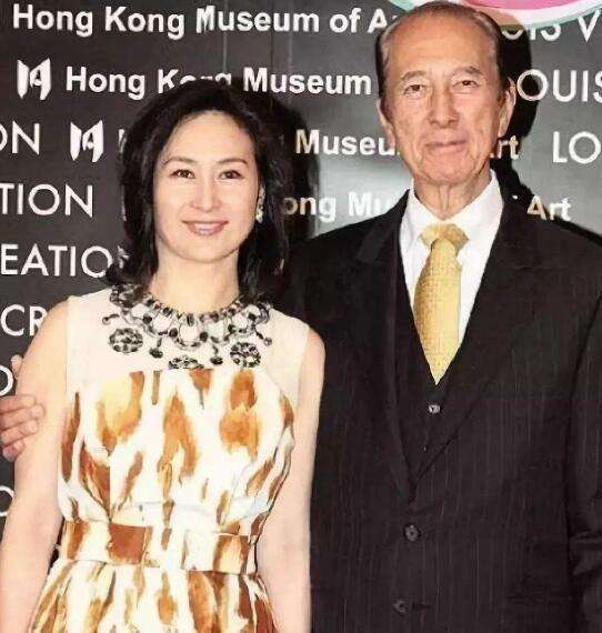 何超琼深情演唱我的中国心——跨界艺人的文化情怀与音乐魅力