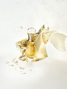 极乐香水（92集），探索香氛世界的奇幻之旅