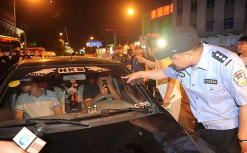 女生拒绝司机绕路被丢高速路边，警惕背后的反思与探讨