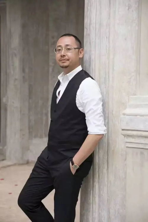 最强保镖与美女总裁的抢婚大战（99集）