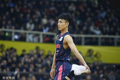 徐杰砍下生涯首个三双，15分、10篮板、12助攻的辉煌表现