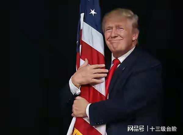 特朗普废除拜登政府近80项政策，重塑美国政策的决心与影响