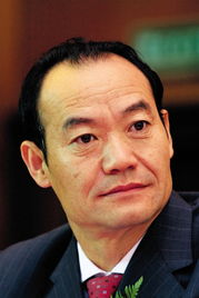 西藏自治区原主席齐扎拉被查，聚焦反腐风暴中的高层震荡