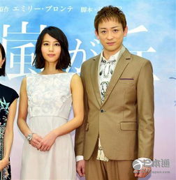 分手当天，我意外地闪婚了豪门继承人