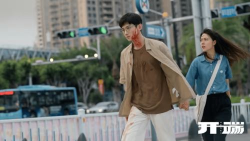 董子源，第一次爱的人（99集）的深情故事