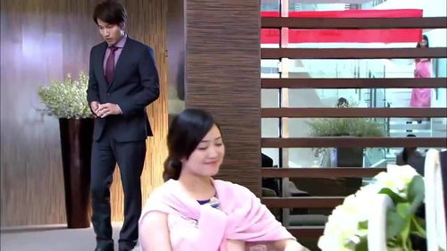 新婚夜，总裁逼我给白月光下跪（第102集）