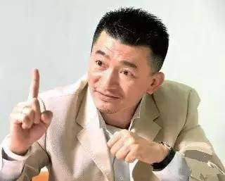 踹翻渣男后，首富千金马甲藏不住了（第1集-第10集）