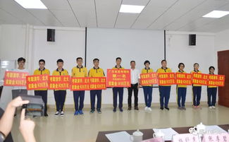 李兆基，慷慨捐赠，助力北大清华教育事业蓬勃发展