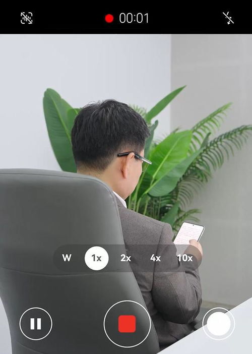 余承东，华为新机不止是手机