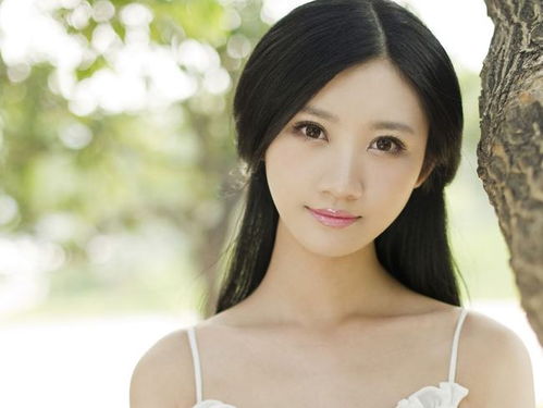 退隐后三个美女住我家，一段不寻常的相遇与故事（81集）可凡