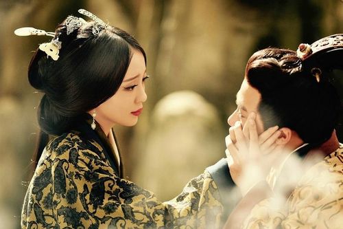 神医王妃惹不起，权力与爱情的交织（100集剧情深度解析）