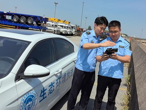 杭州西湖旁女警被撞倒地，一次意外的悲剧与社会的反思