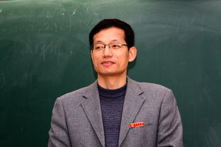 李在镕中国行，高冷变微笑，展现新面貌