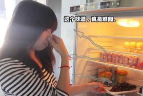 送货师傅背百斤冰箱遇楼上居民热心帮忙，邻里温情传递正能量