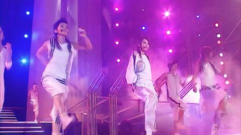开局离婚天后演唱会现场请我出道（第79集）