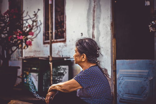 丑妻人物深度解析——林初与陈洁蕾的复杂纠葛（66集剧情深度剖析）