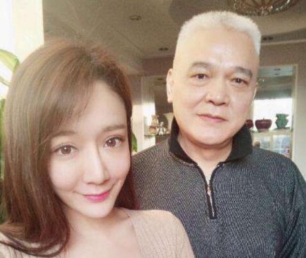 报复渣男后，我转身嫁给他小叔（97集）
