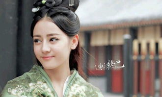 从千金到女皇，穿越时空的华丽转身（82集穿越剧）