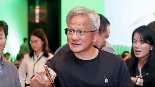 曝黄仁勋与DeepSeek创始人梁文锋的会面，探讨未来科技与合作的无限可能