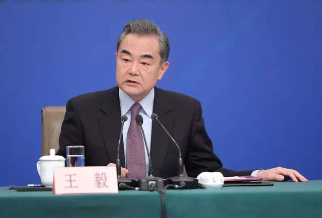 王毅外长与董军防长同框出现，共同描绘新时代的国际安全与合作蓝图